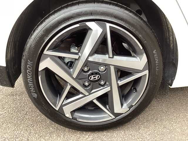 Hyundai i20 1.0T GDi 90 Tech Line 5dr DCT
