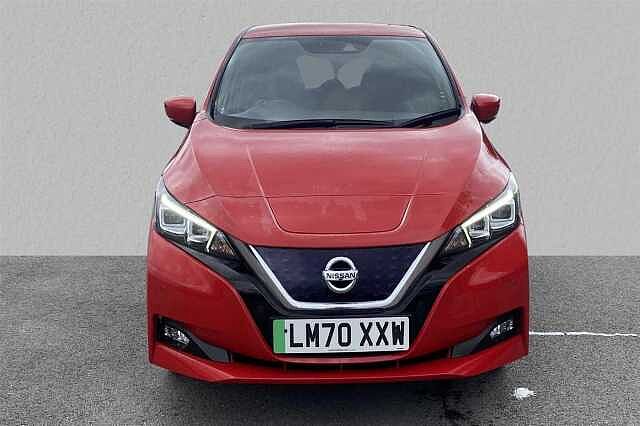 Nissan LEAF E (110kw) Tekna (40kWh) 5 Dr Hatchback Magnetic Red