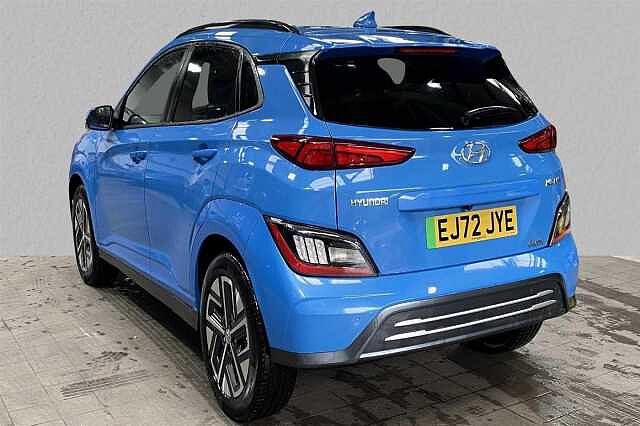 Hyundai KONA Electric SUV E 204ps Ultimate64kWh 10.5kW OBC Meta Blue