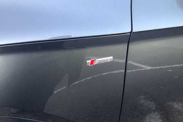 Audi Q5 40 TDI Quattro S Line 5dr S Tronic