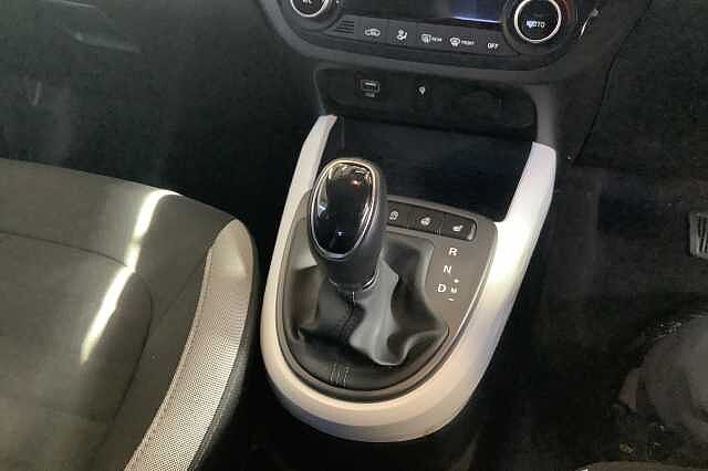 Hyundai i10 1.2 MPi Premium 5dr Auto