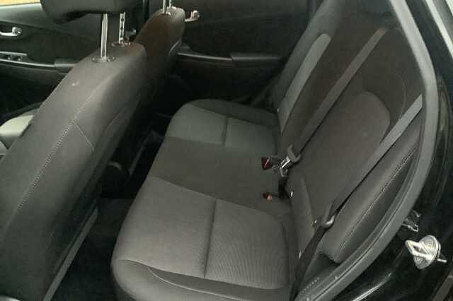 Hyundai Kona T-GDI SE CONNECT MHEV