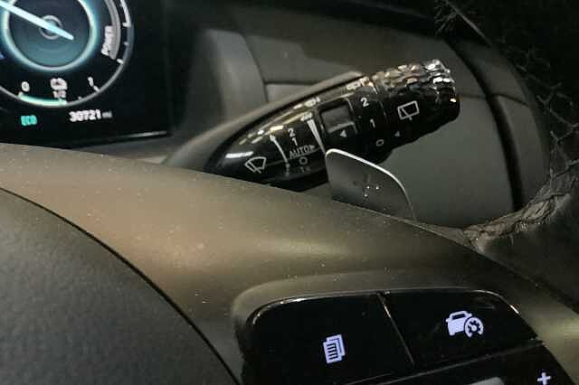 Hyundai TUCSON T-GDI SE CONNECT White