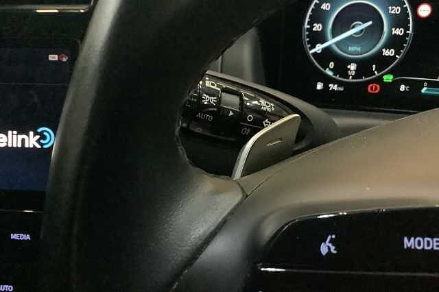 Hyundai TUCSON T-GDI SE CONNECT White