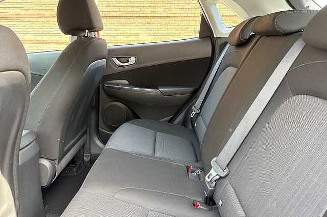 Hyundai Kona GDI SE CONNECT