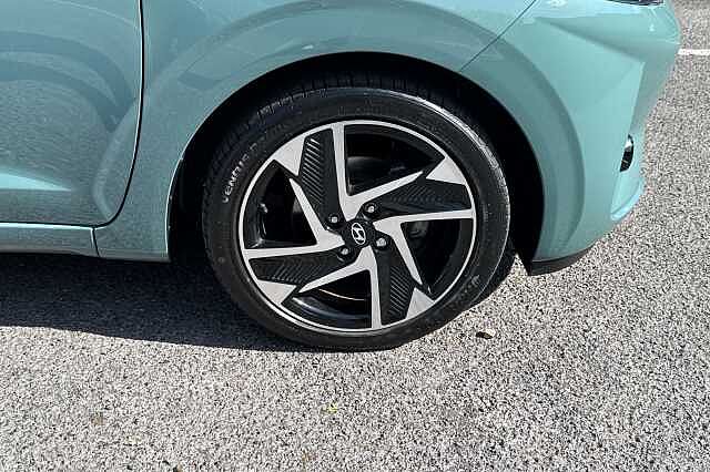 Hyundai i10 1.2 [79] Premium 5dr Auto [Nav]
