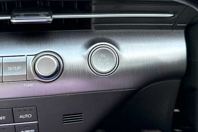 Hyundai KONA 160kW Advance 65kWh 5dr Auto
