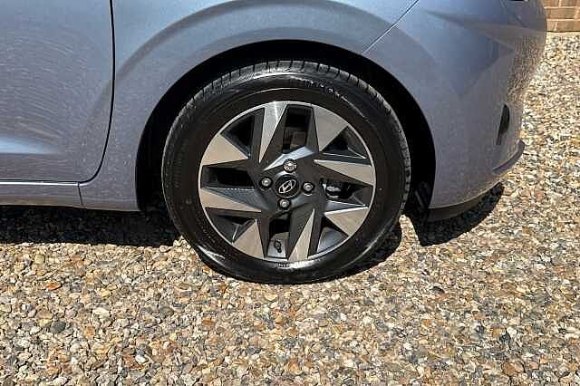 Hyundai i10 1.0 [63] Advance 5dr Auto [Nav]