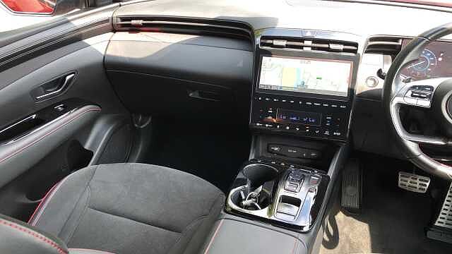 Hyundai TUCSON 1.6 TGDi Plug-in Hybrid N Line 5dr 4WD Auto Estate Red