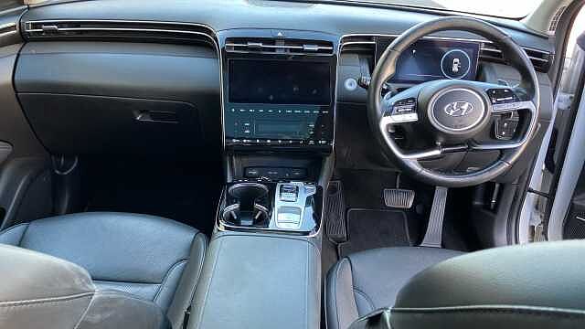 Hyundai TUCSON 1.6 TGDi Plug-in Hybrid Ultimate 5dr 4WD Auto Estate White