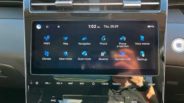 Hyundai TUCSON 1.6 TGDi Plug-in Hybrid Ultimate 5dr 4WD Auto Estate White