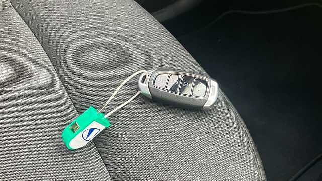 Hyundai INSTER 85kW 02 49kWh 5dr Auto Electric Hatchback