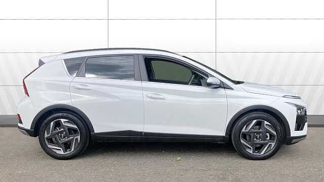 Hyundai BAYON 1.0 TGDi Ultimate 5dr DCT Petrol Hatchback White