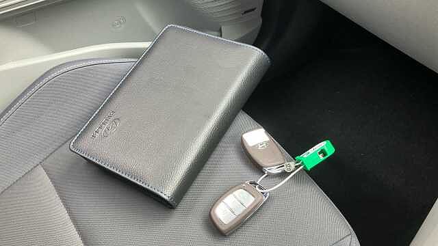Hyundai BAYON 1.0 TGDi Ultimate 5dr DCT Petrol Hatchback Blue