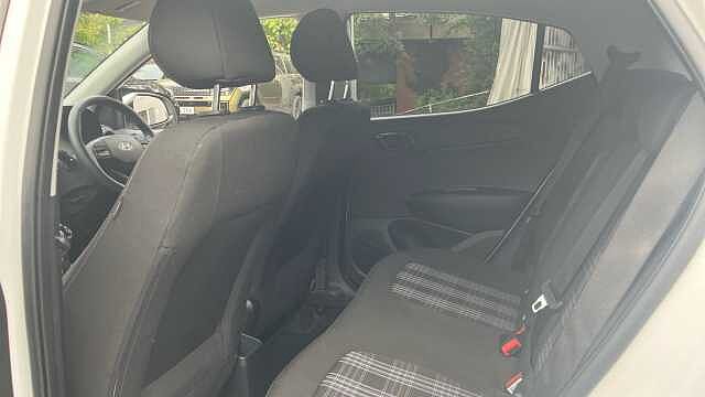 Hyundai i10 1.0 [63] Premium 5dr Auto [Nav] Petrol Hatchback