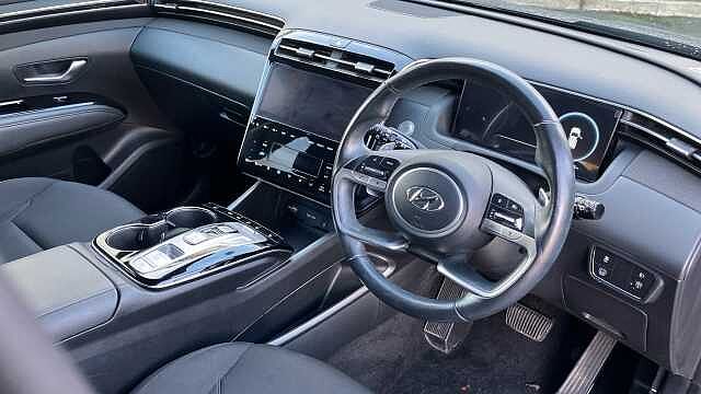 Hyundai TUCSON 1.6 TGDi Hybrid 230 Premium 5dr 2WD Auto Hybrid Estate Black