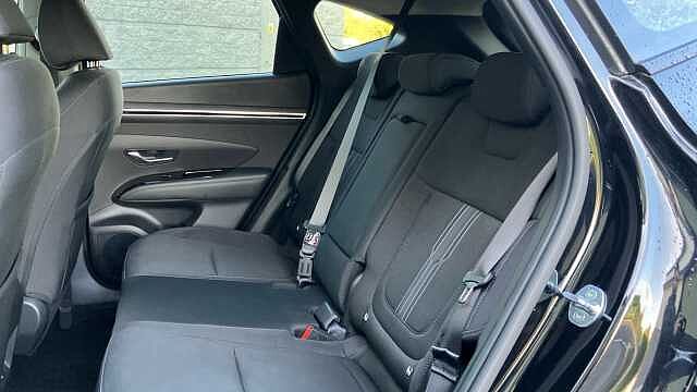 Hyundai TUCSON 1.6 TGDi Hybrid 230 Premium 5dr 2WD Auto Hybrid Estate Black