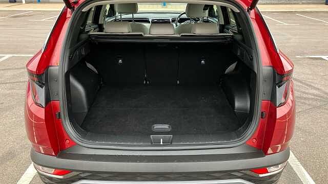 Hyundai TUCSON 1.6 TGDi Ultimate 5dr 2WD Petrol Estate Red