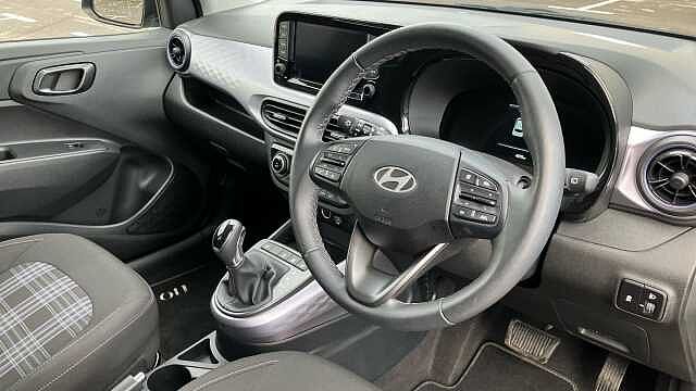 Hyundai I10 1.0 [63] Premium 5dr Auto [Nav] Petrol Hatchback Black