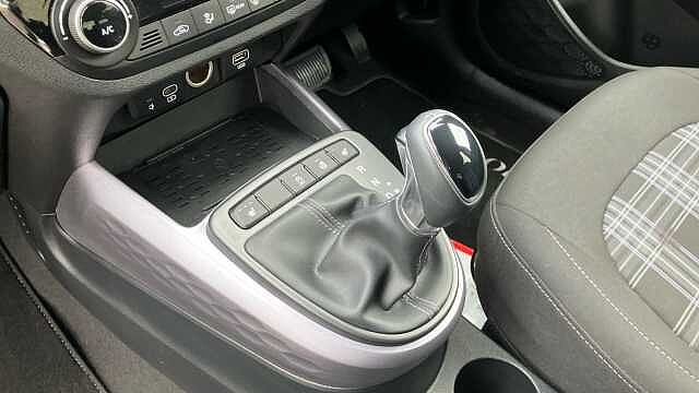 Hyundai I10 1.0 [63] Premium 5dr Auto [Nav] Petrol Hatchback Black