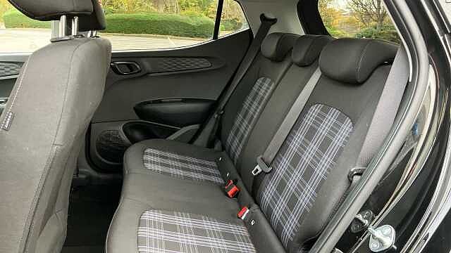 Hyundai I10 1.0 [63] Premium 5dr Auto [Nav] Petrol Hatchback Black