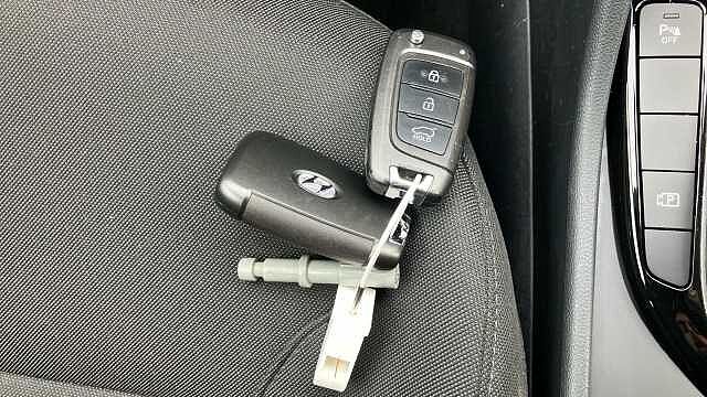 Hyundai TUCSON 1.6 TGDi 48V MHD SE Connect 5dr 2WD DCT Petrol Estate