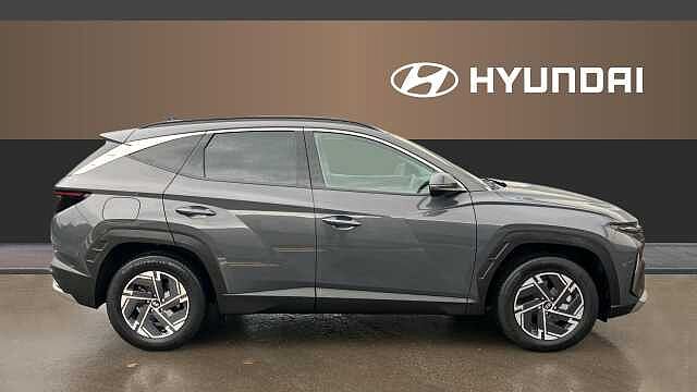 Hyundai TUCSON 1.6T Plug-in Hybrid Premium 5dr 4WD Auto Estate Grey