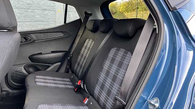 Hyundai I10 1.2 [79] Premium 5dr Auto [Nav] Petrol Hatchback Blue