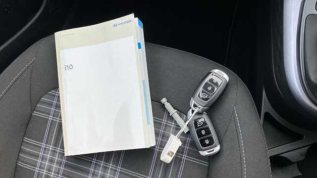 Hyundai I10 1.2 [79] Premium 5dr Auto [Nav] Petrol Hatchback Blue