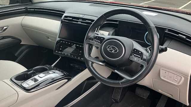 Hyundai TUCSON 1.6 TGDi Hybrid 230 Ultimate 5dr 2WD Auto Hybrid Estate Red