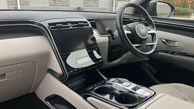 Hyundai TUCSON 1.6 TGDi Hybrid 230 Ultimate 5dr 2WD Auto Hybrid Estate Red