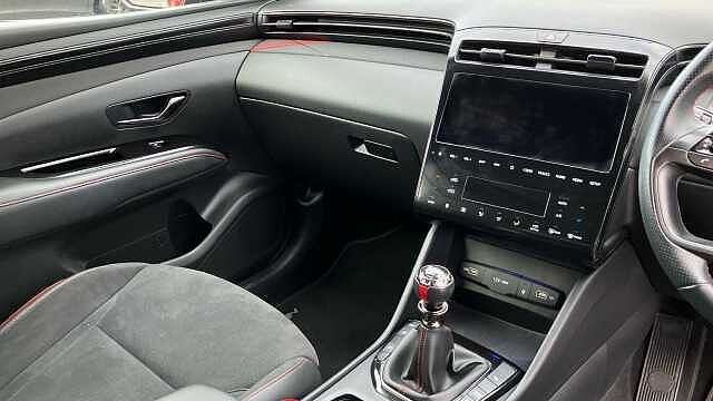 Hyundai TUCSON 1.6 TGDi N Line 5dr 2WD Petrol Estate Red