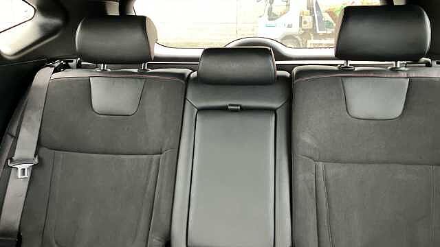 Hyundai TUCSON 1.6 TGDi N Line 5dr 2WD Petrol Estate Red