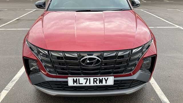 Hyundai TUCSON 1.6 TGDi N Line 5dr 2WD Petrol Estate Red