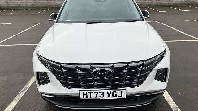 Hyundai TUCSON 1.6 TGDi Hybrid 230 Premium 5dr 2WD Auto Hybrid Estate White