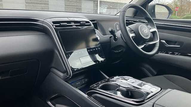 Hyundai TUCSON 1.6 TGDi Hybrid 230 Premium 5dr 2WD Auto Hybrid Estate White