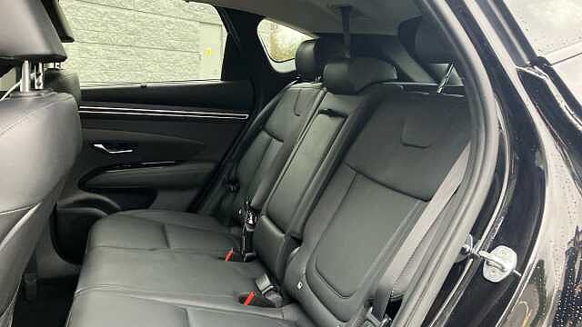 Hyundai TUCSON 1.6 TGDi Hybrid 230 Ultimate 5dr 2WD Auto Hybrid Estate Black