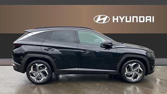 Hyundai TUCSON 1.6 TGDi Hybrid 230 Ultimate 5dr 2WD Auto Hybrid Estate Black