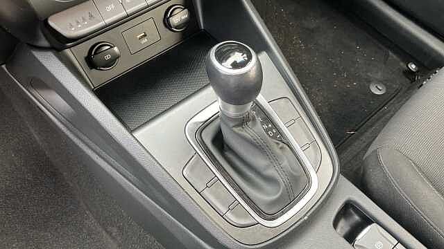 Hyundai KONA 1.6 GDi Hybrid SE Connect 5dr DCT Hybrid Hatchback Grey