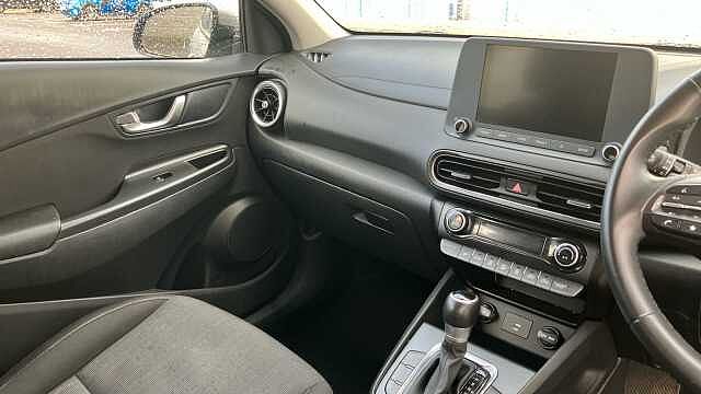 Hyundai KONA 1.6 GDi Hybrid SE Connect 5dr DCT Hybrid Hatchback Grey