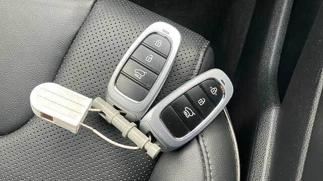 Hyundai SANTA FE 1.6 TGDi Hybrid Premium 5dr Auto Hybrid Estate