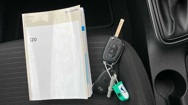 Hyundai I20 1.0T GDi 48V MHD Premium 5dr DCT Petrol Hatchback Blue