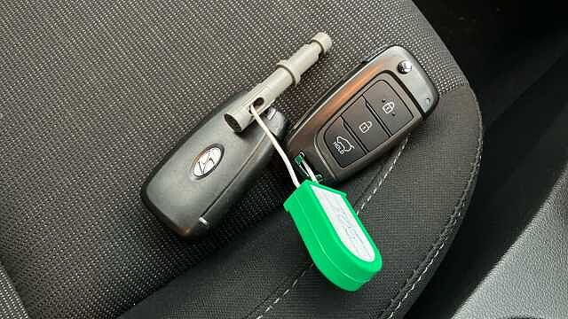 Hyundai KONA 1.0 TGDi 48V MHEV SE Connect 5dr Petrol Hatchback Blue