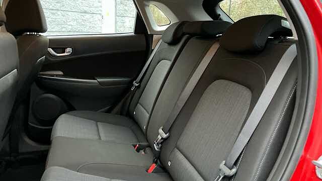 Hyundai KONA 1.0 TGDi 48V MHEV SE Connect 5dr Petrol Hatchback