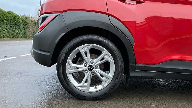 Hyundai KONA 1.0 TGDi 48V MHEV SE Connect 5dr Petrol Hatchback