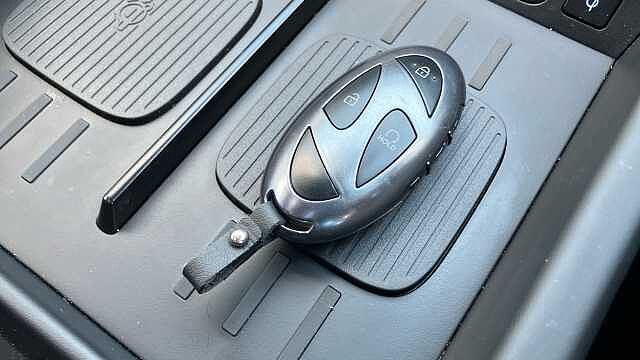 Hyundai SANTA FE 1.6 TGDi Hybrid Calligraphy 5dr 4WD Auto Hybrid Estate