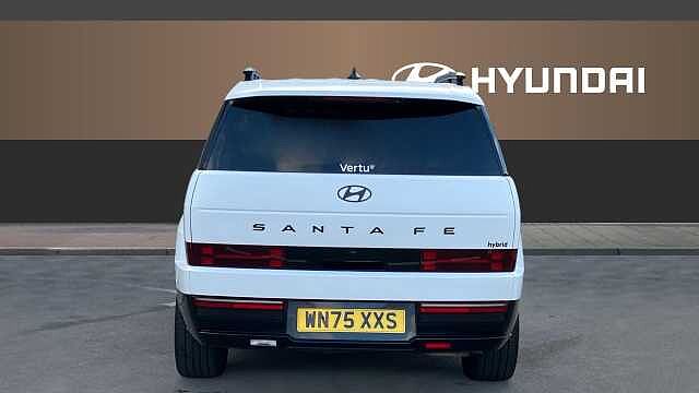 Hyundai SANTA FE 1.6 TGDi Hybrid Calligraphy 5dr 4WD Auto Hybrid Estate