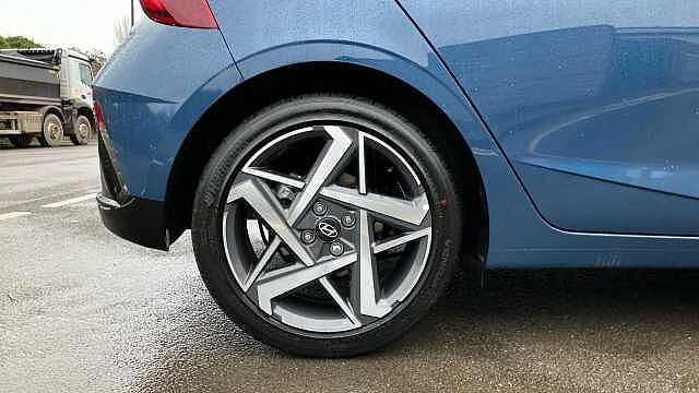 Hyundai I20 1.0T GDi Ultimate 5dr DCT Petrol Hatchback Vibrant Blue - Pearl