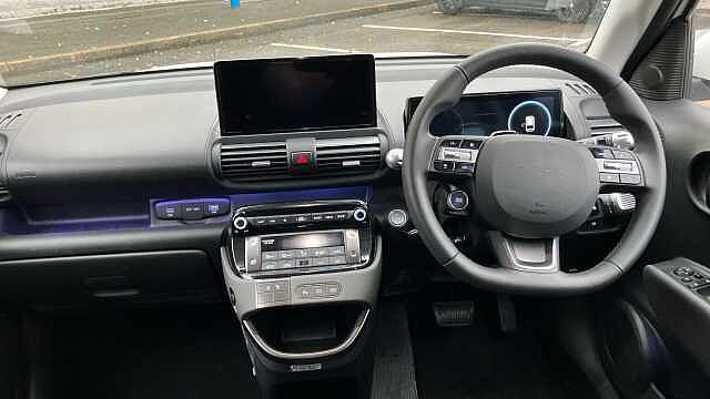 Hyundai INSTER 85kW 02 49kWh 5dr Auto Electric Hatchback