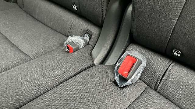 Hyundai INSTER 85kW 02 49kWh 5dr Auto Electric Hatchback